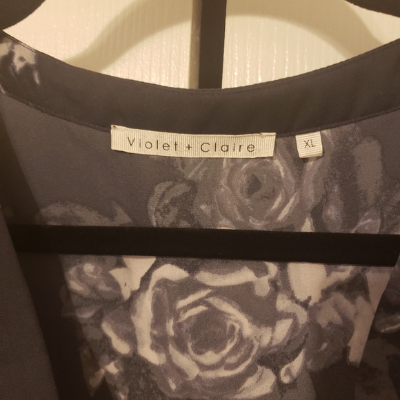 Floral Blouse - Picture 2 of 5